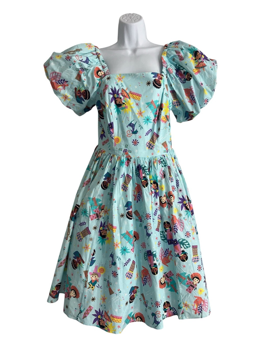 NWT it’s a small world'' Dress for women and ears